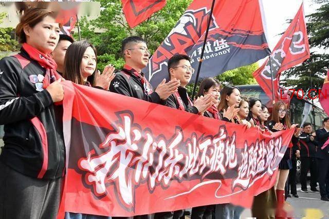 苏超盐城队举行出征仪式 铁军风骨逐梦绿茵