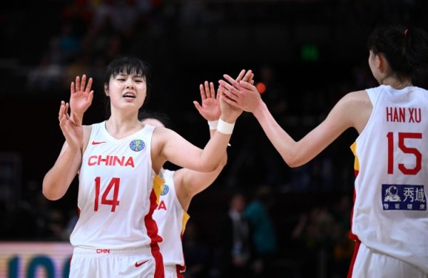 被限制住了! 李月汝&韩旭半场合计13中1仅拿2分
