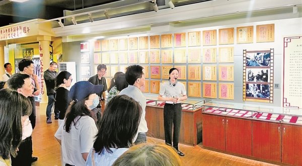 让更多静态史料转化为精神载体——从侨批视角看档案文献遗产活化与传承